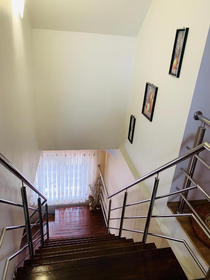Alex & Maria Hotel Carpinisu Luaran gambar